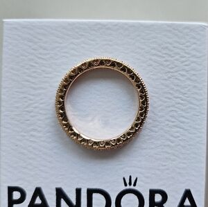 Pandora Gold Heart Band Ring